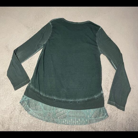 𝅺MALOKA (made in Portugal) gorgeous top size medium. Excellent condition. - Picture 2 of 8